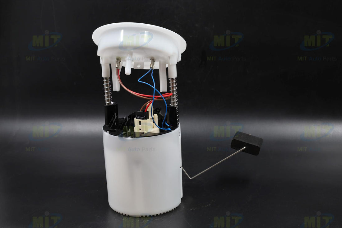 BMW 1 SERIES E87 FUEL PUMP+GAUGE 125/130/135 04-10 >1 SERIES E82 >3 SERIES E90 >3 SERIES E92