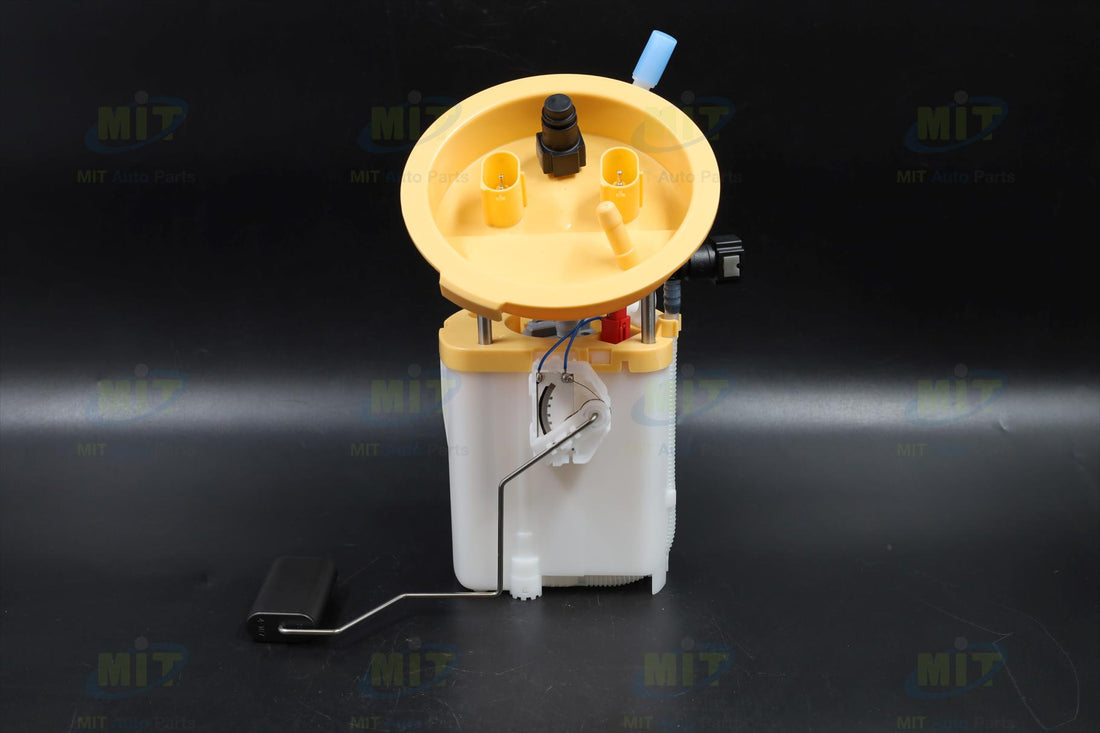 BMW 1 SERIES E87 FUEL PUMP+GAUGE 120D M47 04-06 >3 SERIES E90