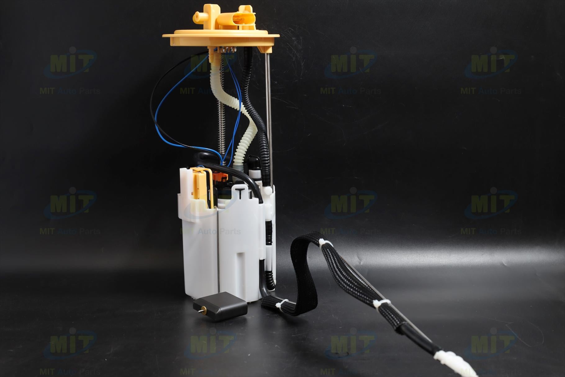 MERCEDES SPRINTER FUEL PUMP+GAUGE 3.0D 06-18