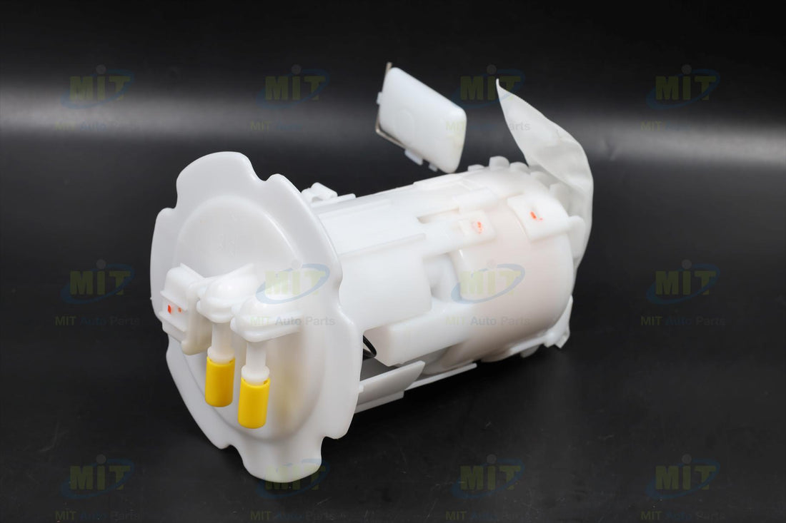 NISSAN ALMERA FUEL PUMP+GAUGE 1.6/1.8 4 PIN 00-06