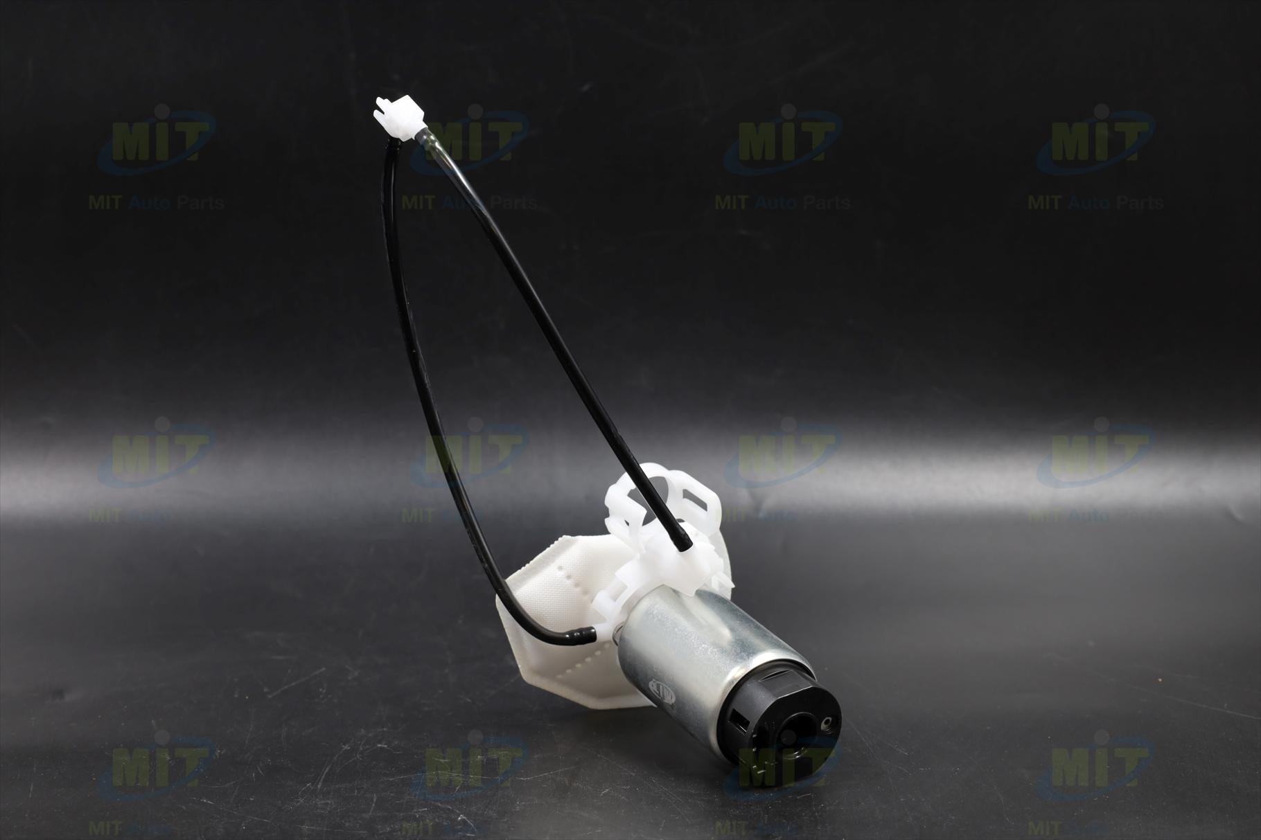TOYOTA HILUX D4D/VVTI FUEL PUMP+FILTER 2.0/7 05-15
