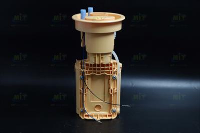 VW TRANSPORTER/CARAVELLE T5 FUEL PUMP+HOUSING, 1.9D/2.5D 04-15